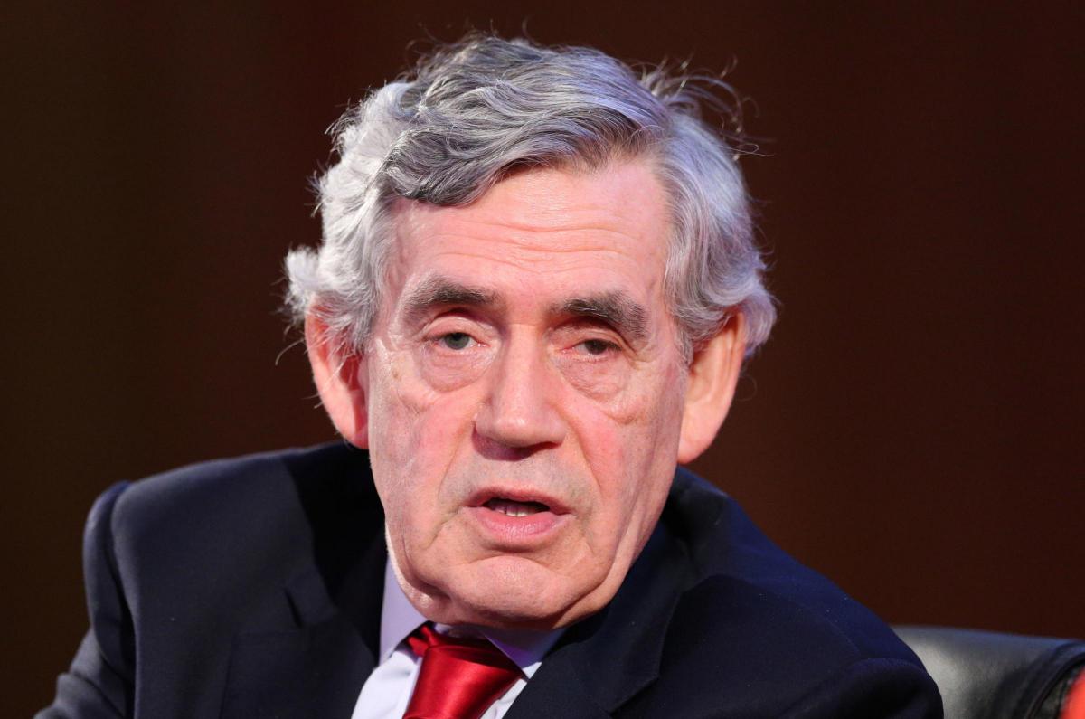 Gordon Brown calls for overhaul of benefits system? What did HE do to ...